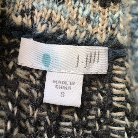 J. Jill Aztec Stitch Buttoned Front Cardigan - Picture 3 of 5